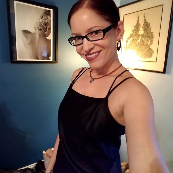 Meet the Posher Other - Meet your Posher, Rebecca